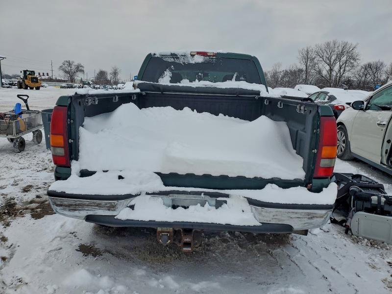 Photo 6 from auction – 2002 CHEVROLET SILVERADO with VIN 2GCEK19T221348909