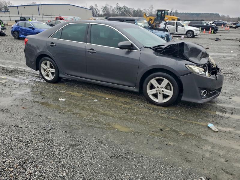 Photo 4 from auction – 2012 TOYOTA CAMRY with VIN 4T1BF1FK1CU602842