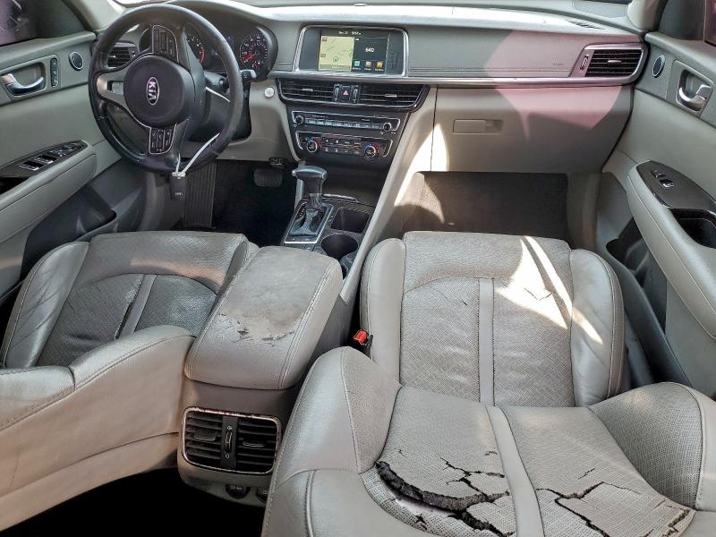 Photo 8 from auction – 2016 KIA OPTIMA EX with VIN 5XXGU4L33GG055003