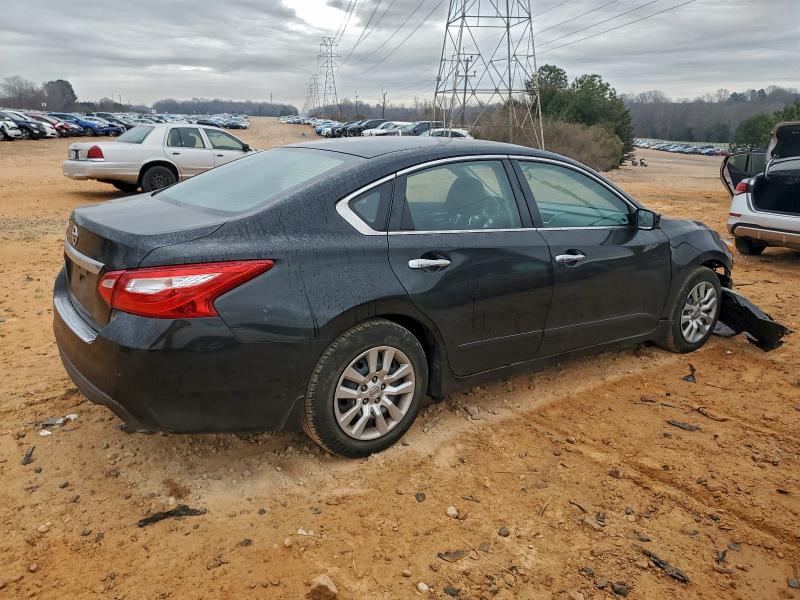 Photo 3 from auction – 2017 NISSAN ALTIMA 2.5 with VIN 1N4AL3AP4HN312285