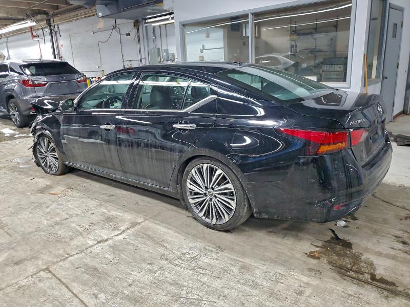 Zdjęcie 2 z aukcji – 2023 NISSAN ALTIMA z VIN 1N4BL4EV5PN413157