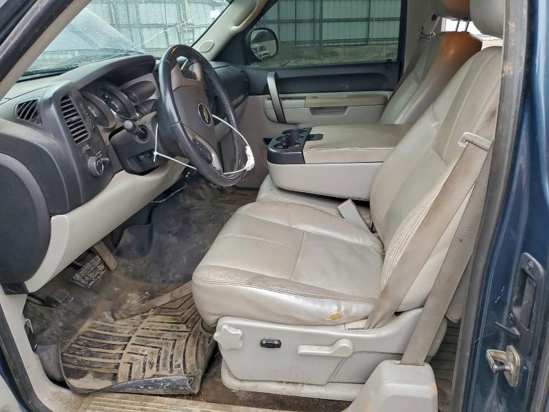 Photo 7 from auction – 2011 CHEVROLET SILVERADO with VIN 1GCRKSE37BZ413113