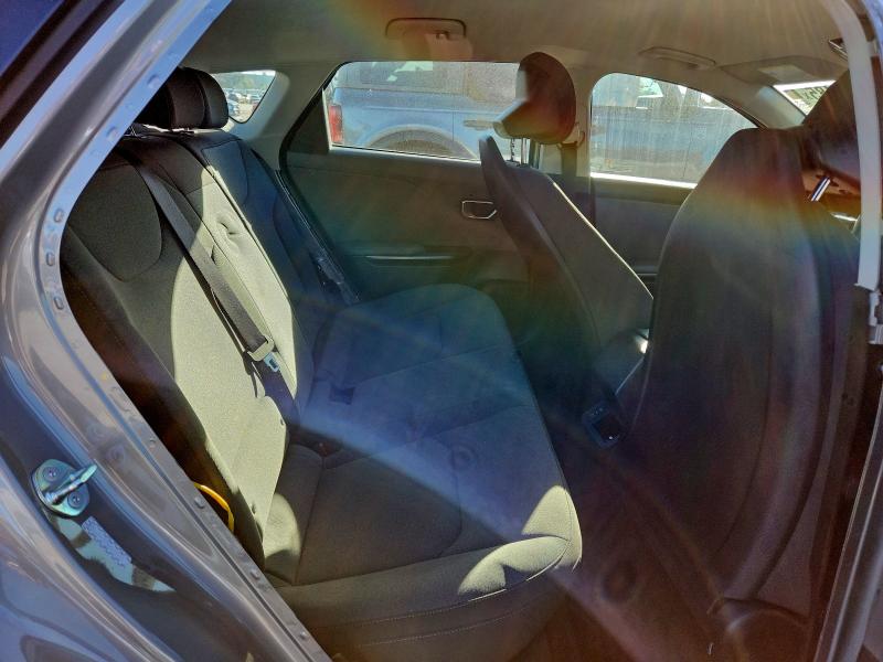 Photo 10 from auction – 2025 KIA K4 LX with VIN 3KPFT4DE9SE094940