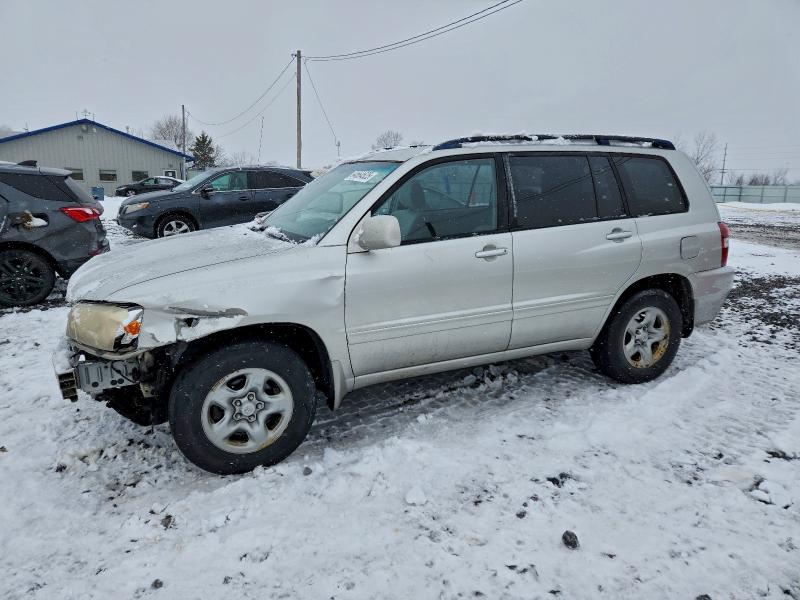 TOYOTA HIGHLANDER 2005 with VIN JTEGD21A550126251 - Photo from auction