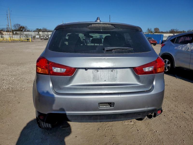Photo 6 from auction – 2017 MITSUBISHI OUTLANDER with VIN JA4AR3AW9HZ066305