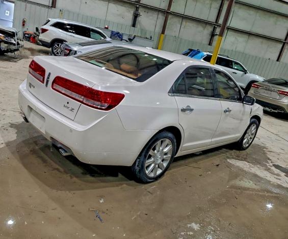 Photo 3 from auction – 2011 LINCOLN MKZ with VIN 3LNHL2GC7BR755439