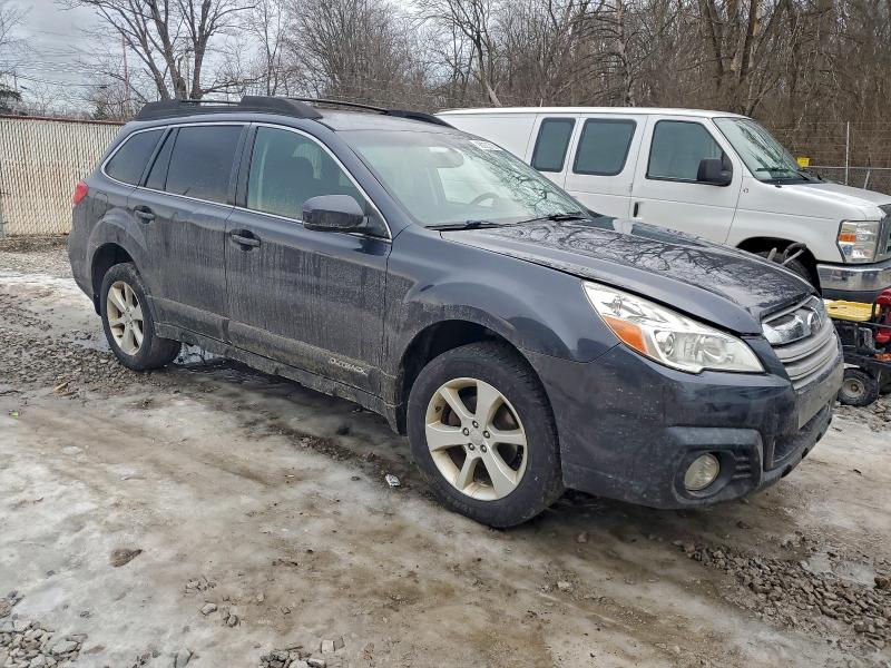 Photo 4 from auction – 2013 SUBARU OUTBACK 2. with VIN 4S4BRCCC1D1252552