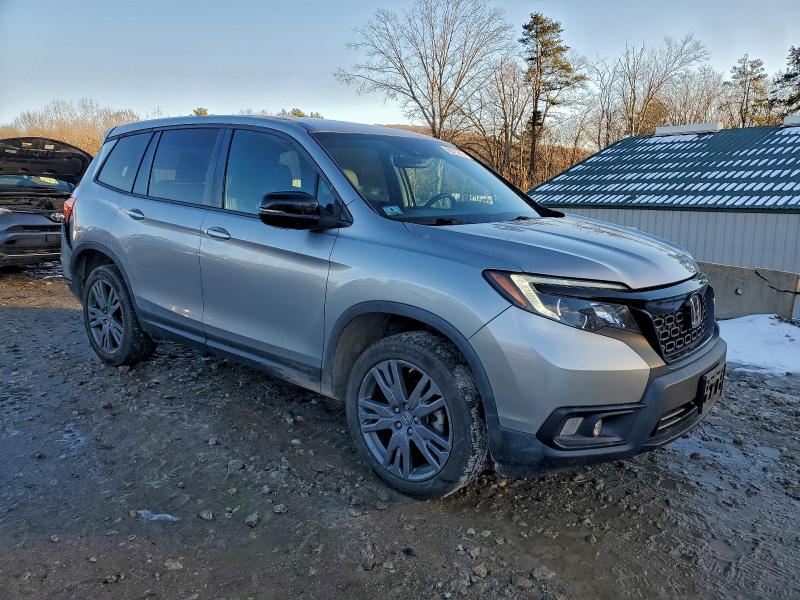 Photo 4 from auction – 2019 HONDA PASSPORT E with VIN 5FNYF8H53KB016195