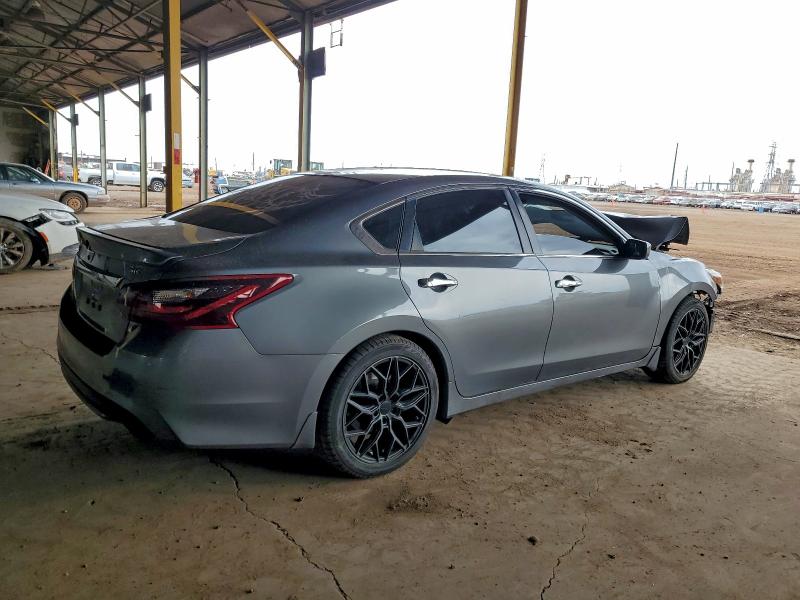 Photo 3 from auction – 2017 NISSAN ALTIMA 2.5 with VIN 1N4AL3AP2HN331627