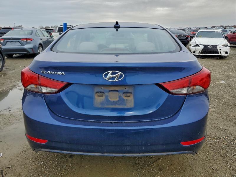 Photo 6 from auction – 2016 HYUNDAI ELANTRA SE with VIN 5NPDH4AE6GH699028