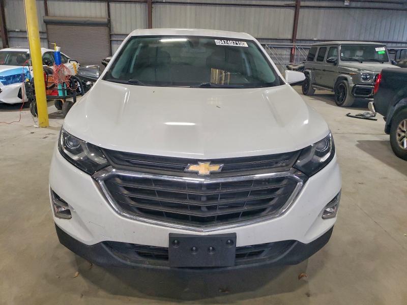 Photo 5 from auction – 2018 CHEVROLET EQUINOX LT with VIN 2GNAXJEV2J6120652
