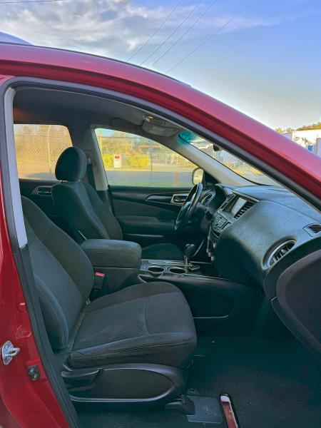 Photo 5 from auction – 2015 NISSAN PATHFINDER with VIN 5N1AR2MN7FC692157