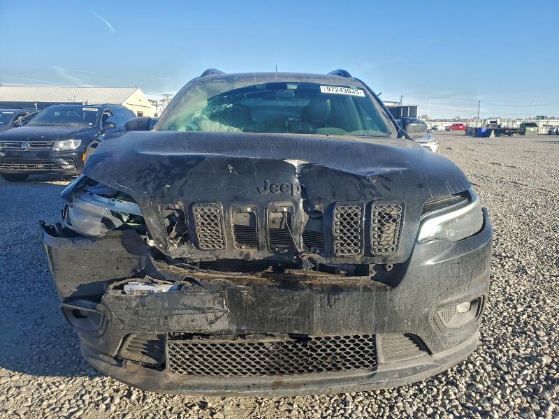 Photo 5 from auction – 2019 JEEP CHEROKEE L with VIN 1C4PJLLN2KD373640