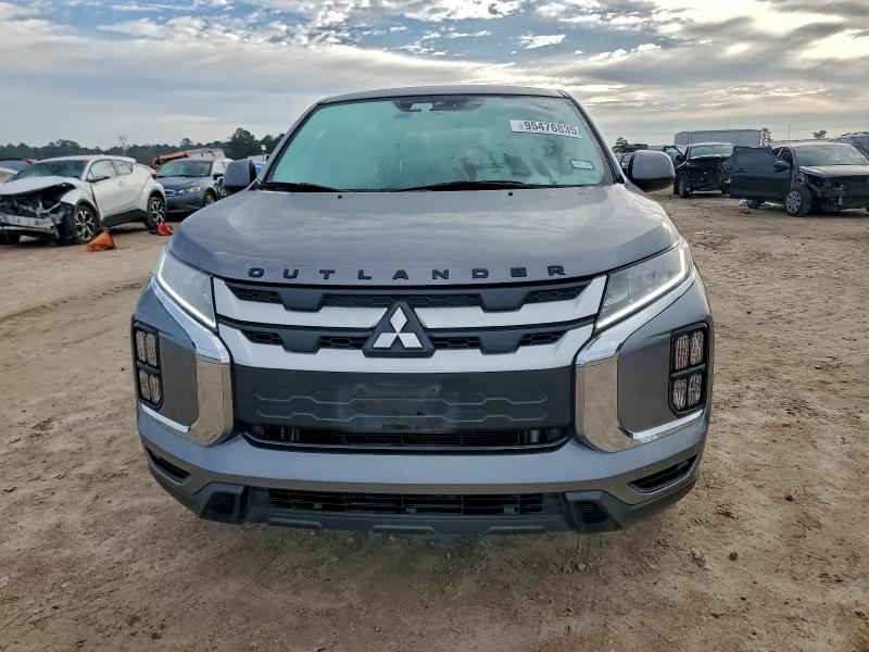 Photo 5 from auction – 2022 MITSUBISHI OUTLANDER with VIN JA4APUAU4NU013174