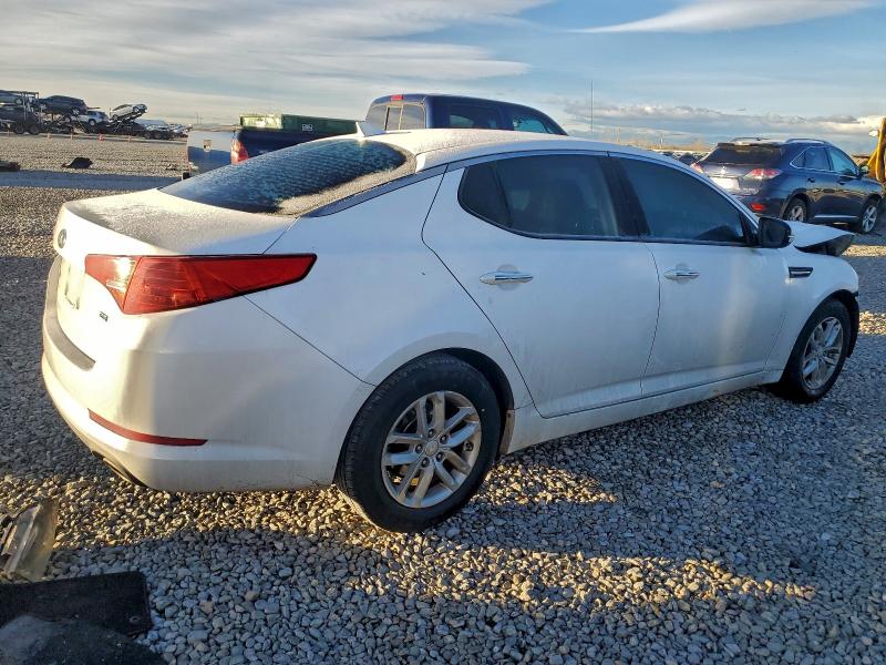Photo 3 from auction – 2013 KIA OPTIMA LX with VIN KNAGM4A78D5375341