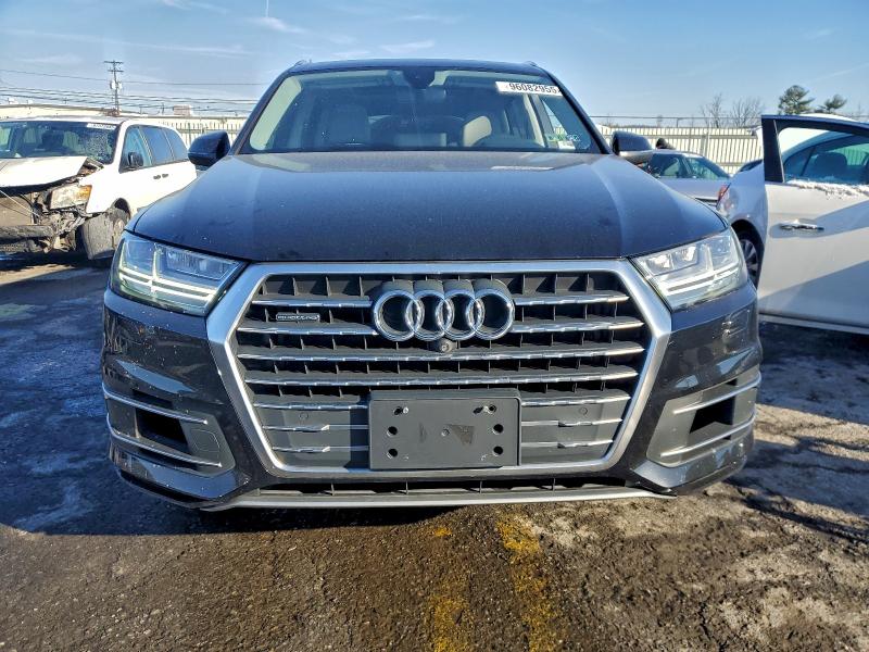 Photo 5 from auction – 2018 AUDI Q7 PREMIUM with VIN WA1LAAF75JD010497
