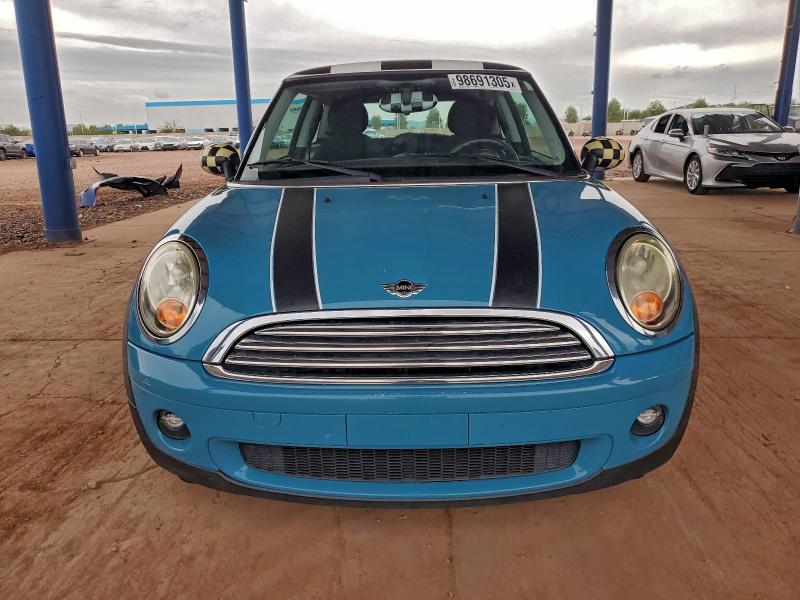 Photo 5 from auction – 2007 MINI COOPER with VIN WMWMF33597TU62572