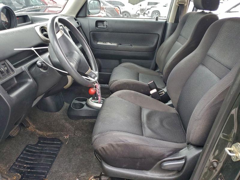 Photo 7 from auction – 2005 TOYOTA SCION XB with VIN JTLKT324150199623