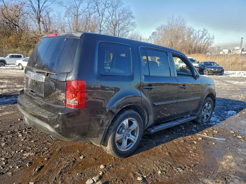 Photo 3 from auction – 2014 HONDA PILOT EX with VIN 5FNYF3H47EB008373