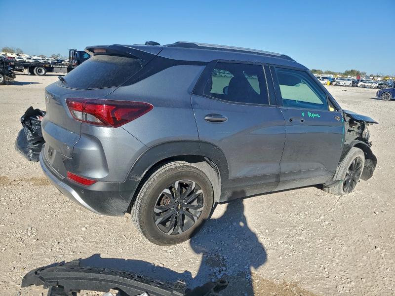 Photo 3 from auction – 2022 CHEVROLET TRAILBLAZE with VIN KL79MPS25NB094355