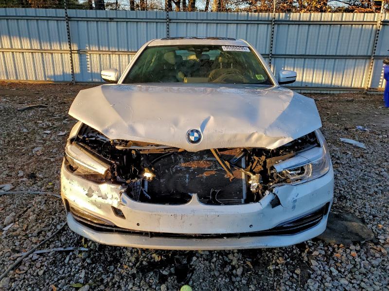 Photo 5 from auction – 2018 BMW 530E with VIN WBAJA9C56JB249032