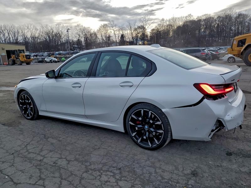 Photo 2 from auction – 2025 BMW 330XI with VIN 3MW89CW02S8F08445