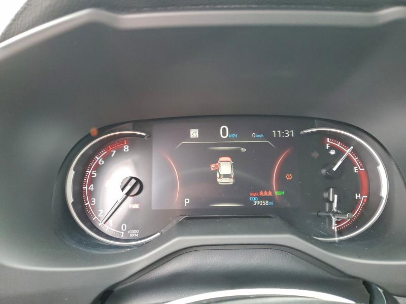 Photo 9 from auction – 2023 TOYOTA RAV4 XLE P with VIN 2T3A1RFV1PW394591