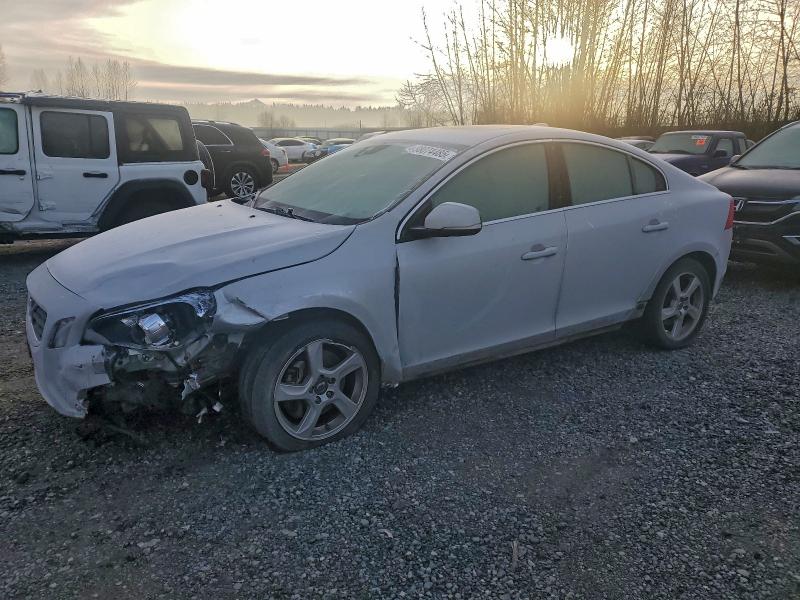 VOLVO S60 T5 2012 with VIN YV1622FS7C2081025 - Photo from auction