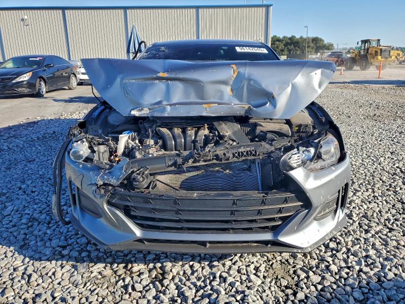 Photo 5 from auction – 2019 HYUNDAI VELOSTER B with VIN KMHTG6AF8KU003475