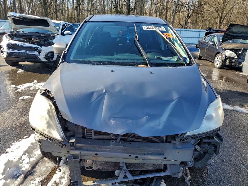 Photo 5 from auction – 2010 MAZDA 5 with VIN JM1CR2WL8A0363552