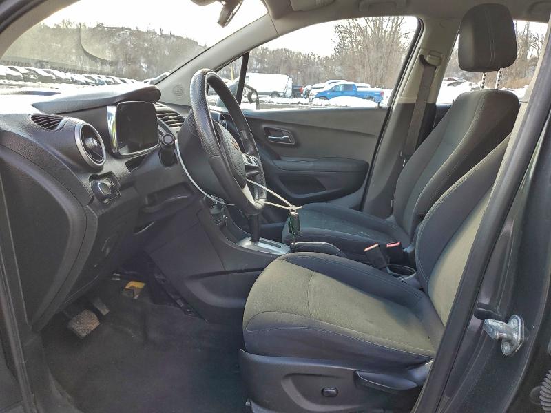 Фото 7 с аукциона – 2016 CHEVROLET TRAX LS с VIN 3GNCJKSB2GL248694
