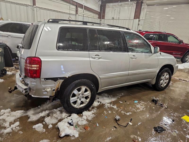 Photo 3 from auction – 2003 TOYOTA HIGHLANDER with VIN JTEHF21A430098681