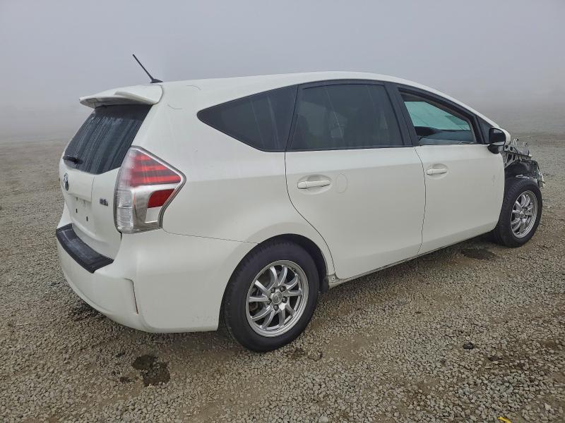 Photo 3 from auction – 2015 TOYOTA PRIUS V with VIN JTDZN3EU9FJ024354