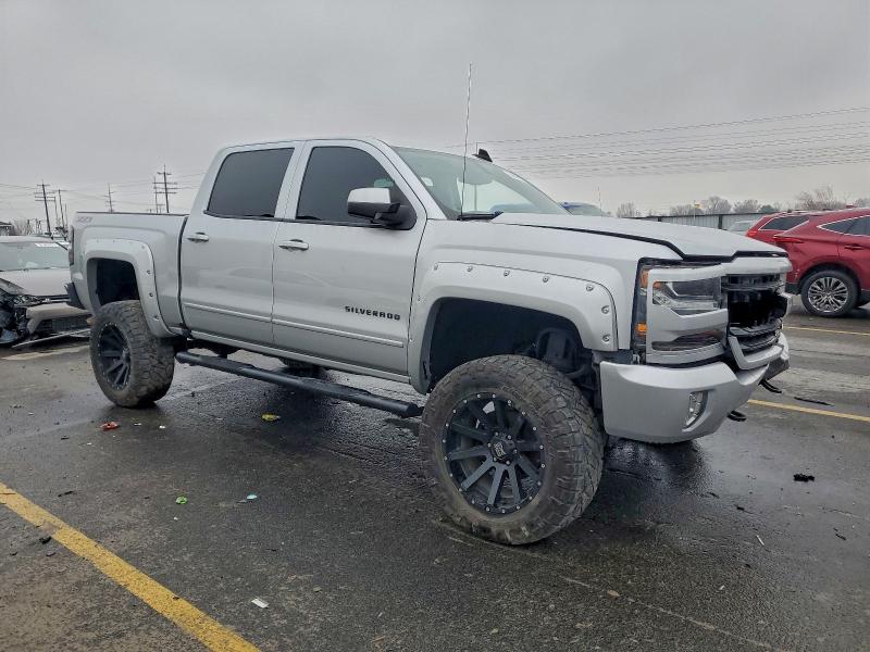 Photo 4 from auction – 2016 CHEVROLET SILVERADO with VIN 3GCUKREC1GG349127
