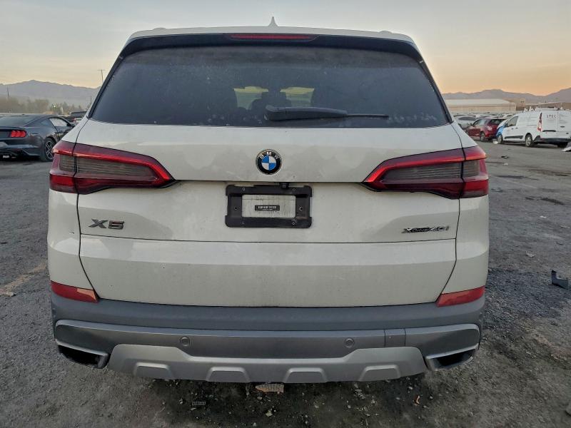 Photo 6 from auction – 2019 BMW X5 XDRIVE4 with VIN 5UXCR6C54KLK88960