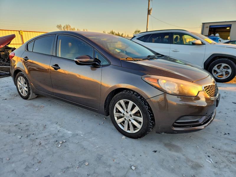 Photo 4 from auction – 2014 KIA FORTE LX with VIN KNAFX4A61E5226247