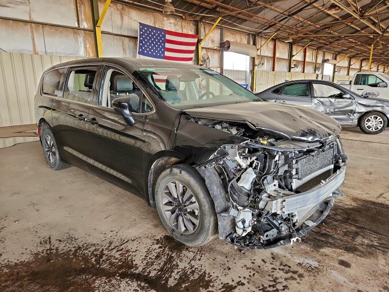 Photo 4 from auction – 2023 CHRYSLER PACIFICA H with VIN 2C4RC1L7XPR603972