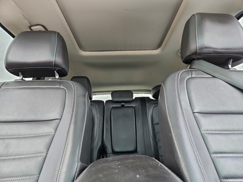 Photo 10 from auction – 2017 FORD ESCAPE TIT with VIN 1FMCU9J94HUA01025