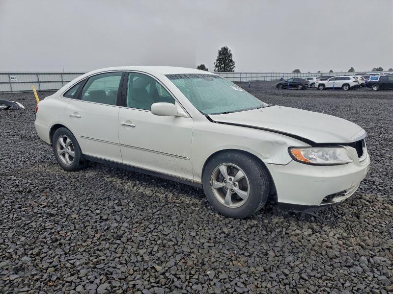 Photo 4 from auction – 2007 HYUNDAI AZERA SE with VIN KMHFC46F97A140438