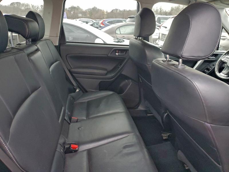 Photo 11 from auction – 2015 SUBARU FORESTER 2 with VIN JF2SJAHC5FH503674