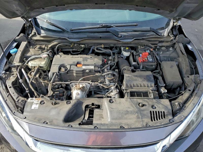 Photo 11 from auction – 2017 HONDA CIVIC EX with VIN 2HGFC2F70HH551457