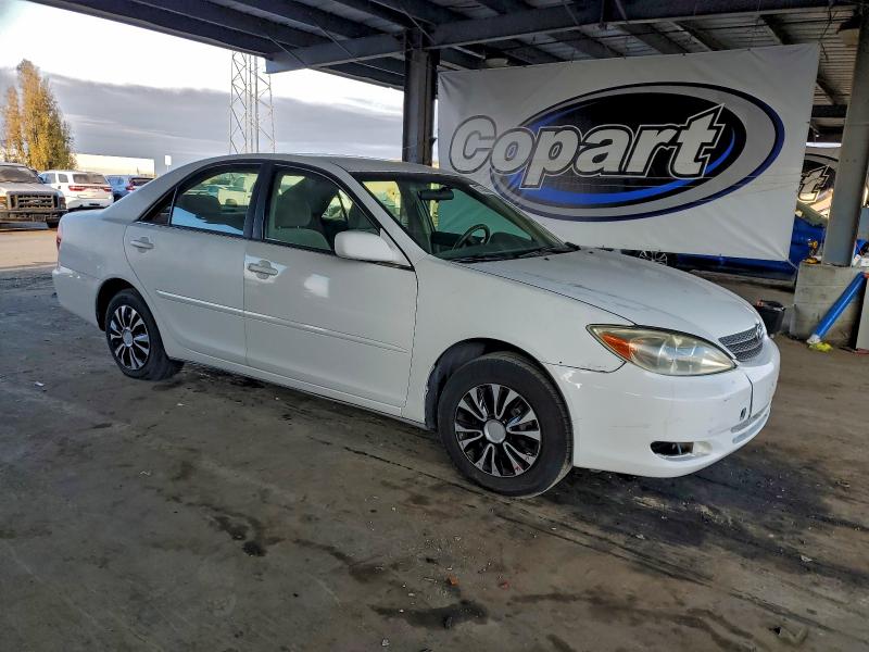 Photo 4 from auction – 2002 TOYOTA CAMRY LE with VIN JTDBE32K420068735