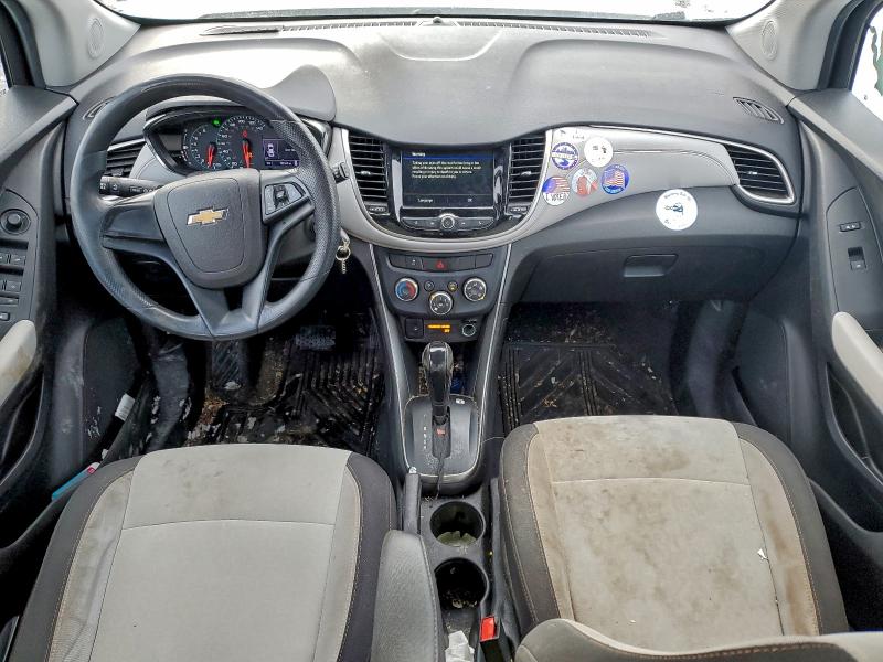 Photo 8 from auction – 2019 CHEVROLET TRAX LS with VIN 3GNCJKSB2KL351090