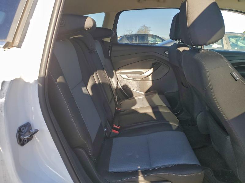 Photo 10 from auction – 2017 FORD ESCAPE SE with VIN 1FMCU0GD8HUC06144