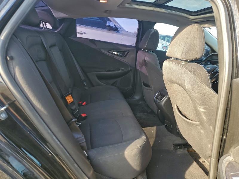 Photo 10 from auction – 2018 CHEVROLET MALIBU LT with VIN 1G1ZD5ST7JF237575