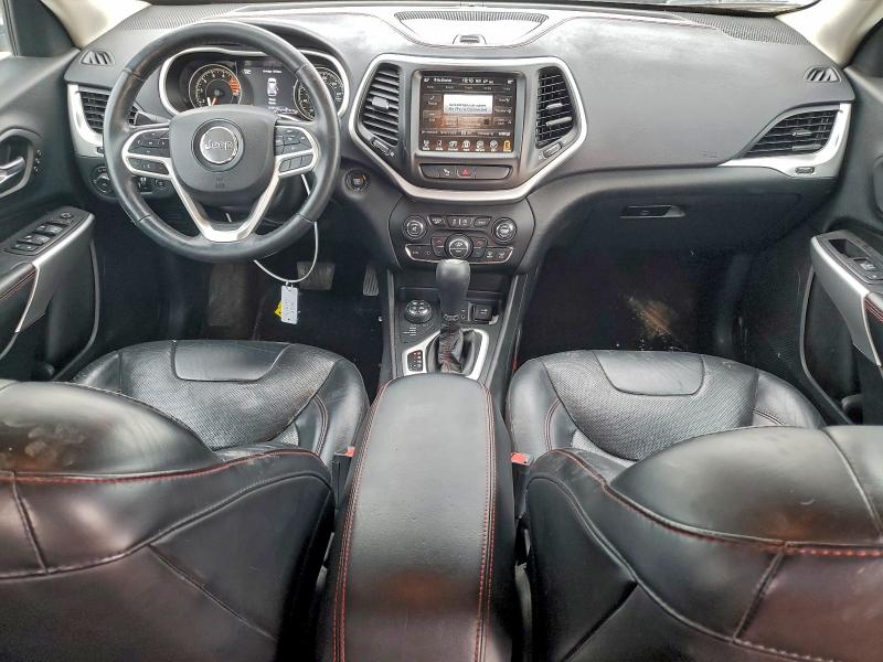 Photo 8 from auction – 2018 JEEP CHEROKEE T with VIN 1C4PJMBX0JD521422