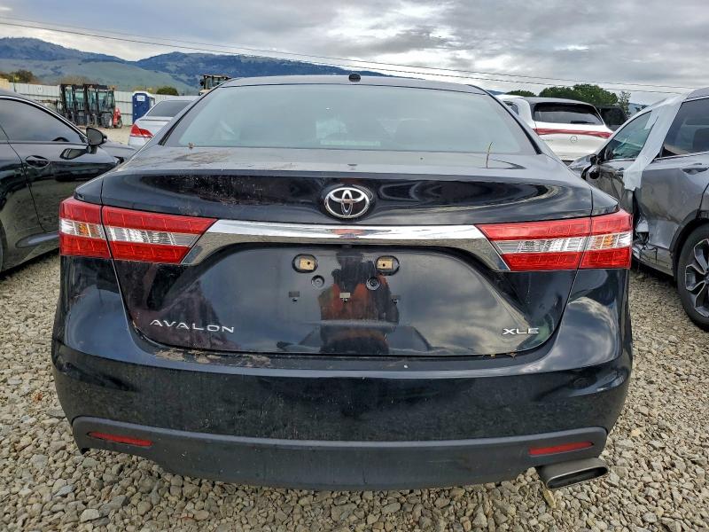 Photo 6 from auction – 2015 TOYOTA AVALON XLE with VIN 4T1BK1EB8FU167643