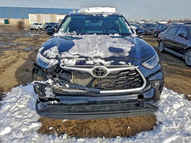 Photo 5 from auction – 2025 TOYOTA HIGHLANDER with VIN 5TDKDRBH2SS580260