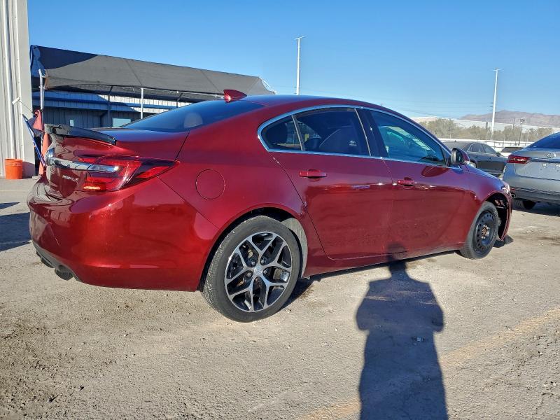 Photo 3 from auction – 2017 BUICK REGAL SPOR with VIN 2G4GL5EX1H9153993