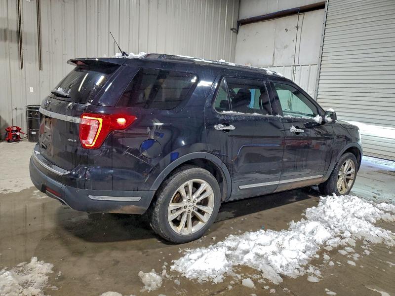 Photo 3 from auction – 2018 FORD EXPLORER L with VIN 1FM5K8F80JGB62159